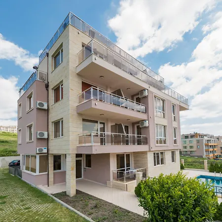 Black Sea Breeze * Bjala