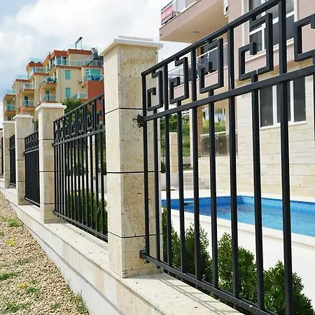 Black Sea Breeze
